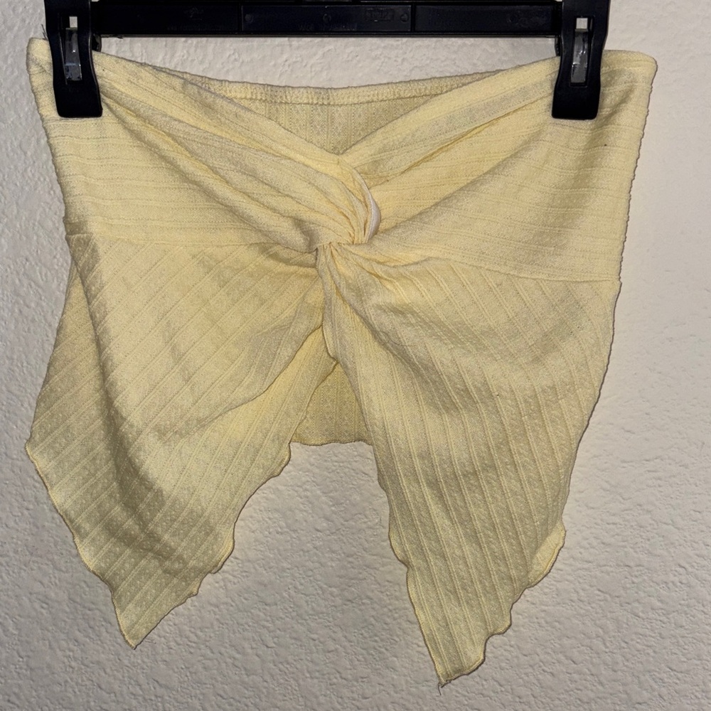 SHEIN Light Yellow Knit Wrap Top